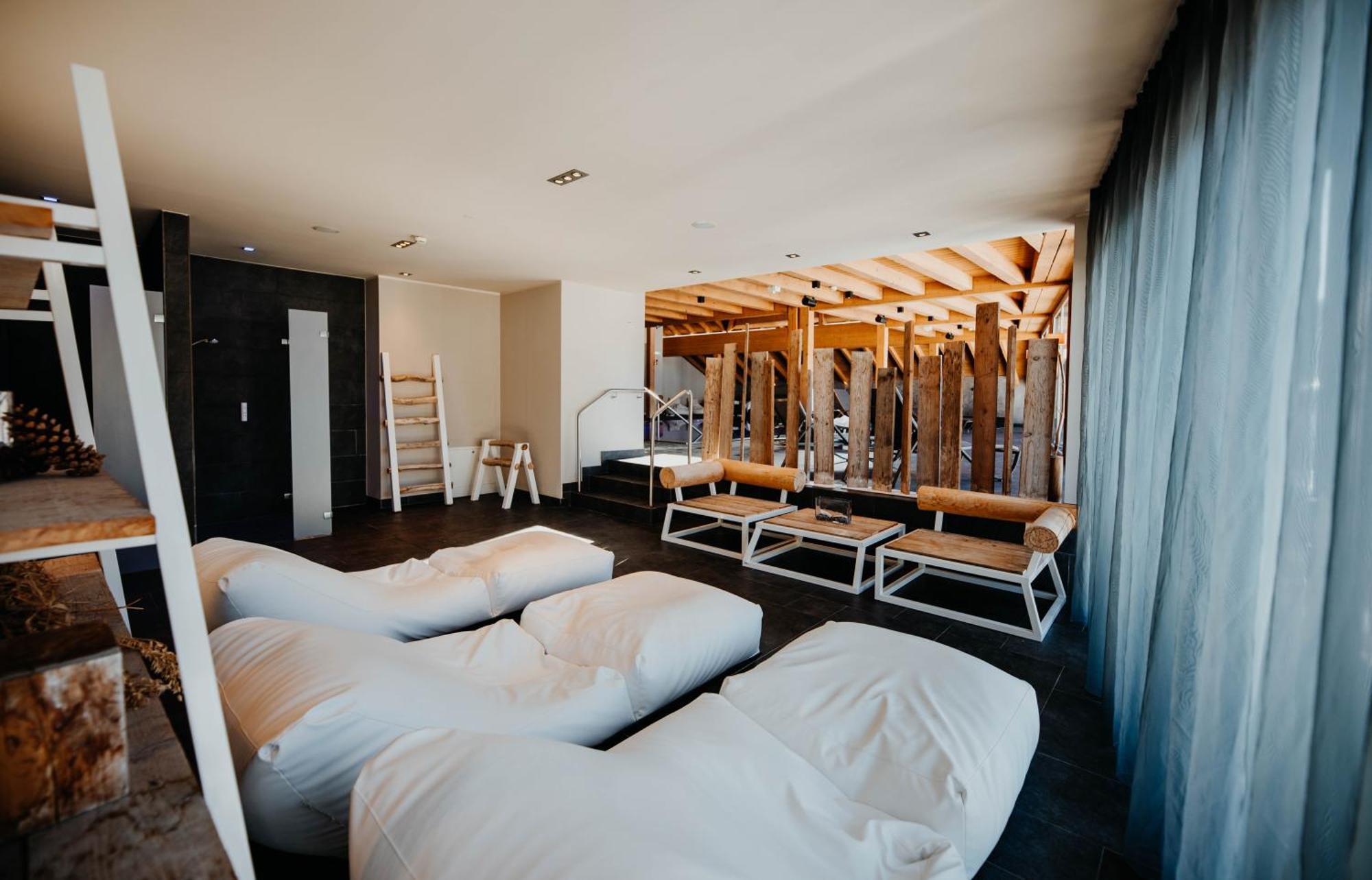 Post Seefeld - Wellnesshotel Tirol Seefeld in Tirol Exterior photo